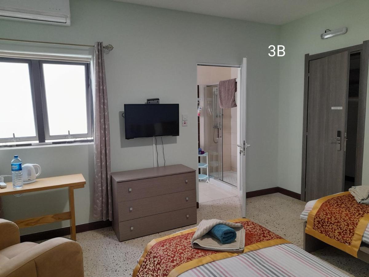Seabreeze Holiday Guestrooms خليج سانت بول المظهر الخارجي الصورة
