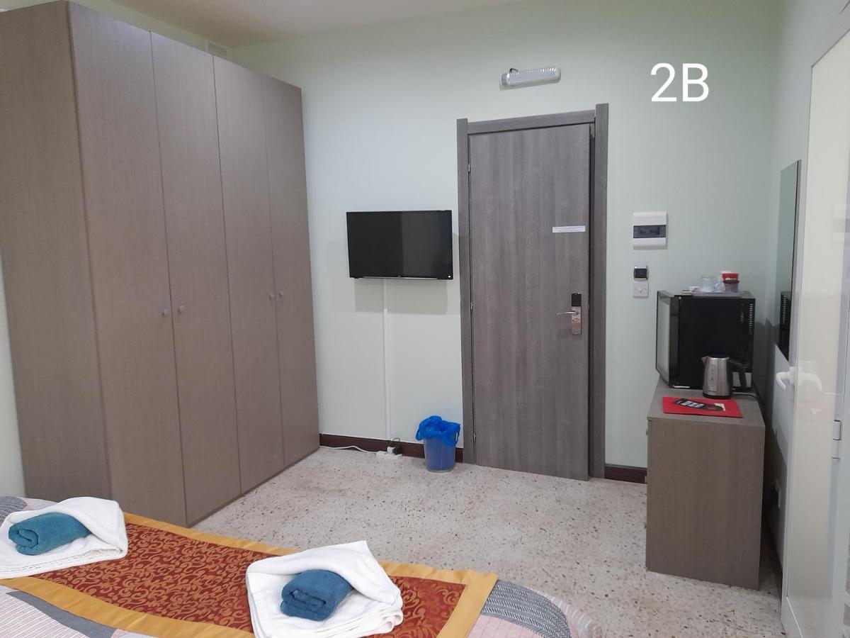 Seabreeze Holiday Guestrooms خليج سانت بول المظهر الخارجي الصورة