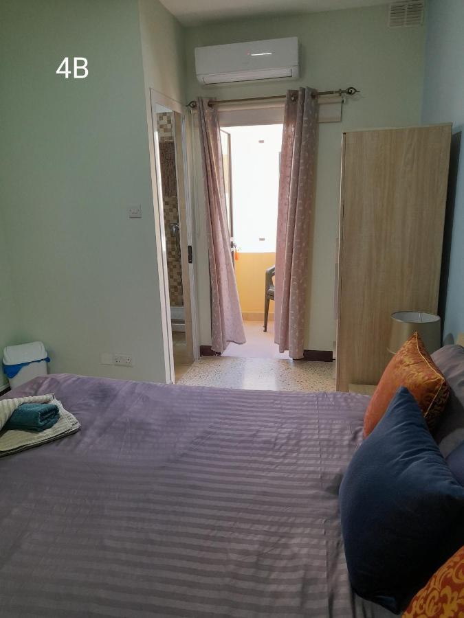 Seabreeze Holiday Guestrooms خليج سانت بول المظهر الخارجي الصورة